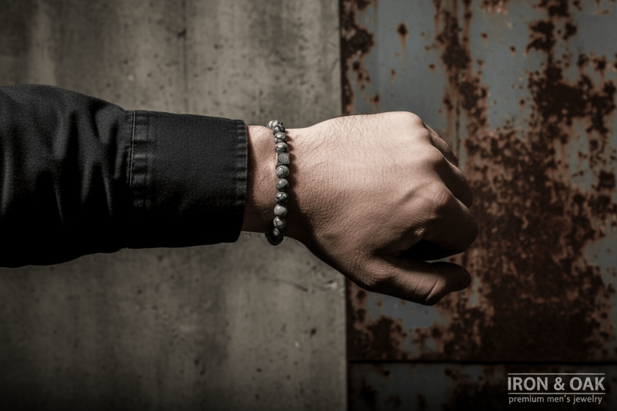 Phantom Grey - Iron & Oak Amsterdam